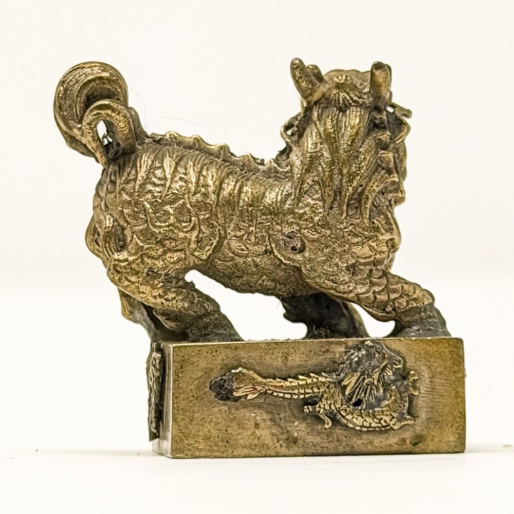 Vintage Brass Foo Dog Figurine Heavy Mini Asian Guardian Lion Statue - Picture 5 of 9
